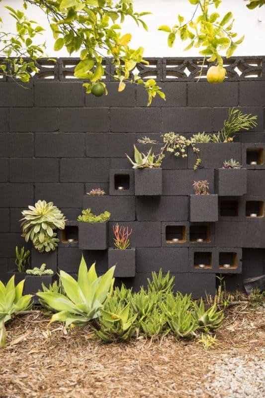 25 ideas de decoración con bloques de concreto - Arkihome